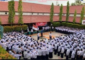 20 SMP Berprestasi Sumbar 2025: Data Medali CORONG Sekolah, Tapi Benarkah Mewakili Kualitas?