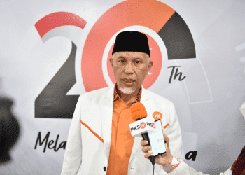 Mahyeldi dan Bayang Kekuasaan PKS di Sumatera Barat