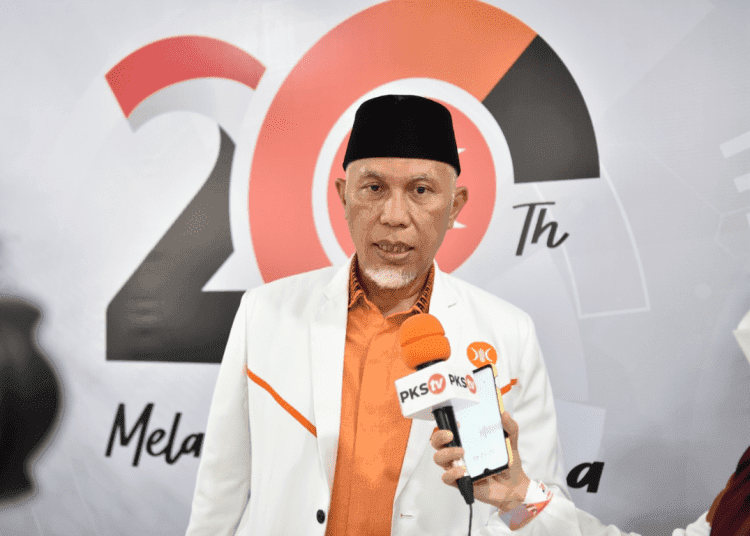 Mahyeldi dan Bayang Kekuasaan PKS di Sumatera Barat