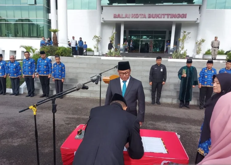 Mutasi Pejabat Pemkot Bukittinggi Terus Digulirkan: Wako Janji Evaluasi Setiap 6 Bulan