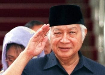 Kontroversi Gelar Pahlawan Nasional untuk Soeharto Menjelang Hari Pahlawan