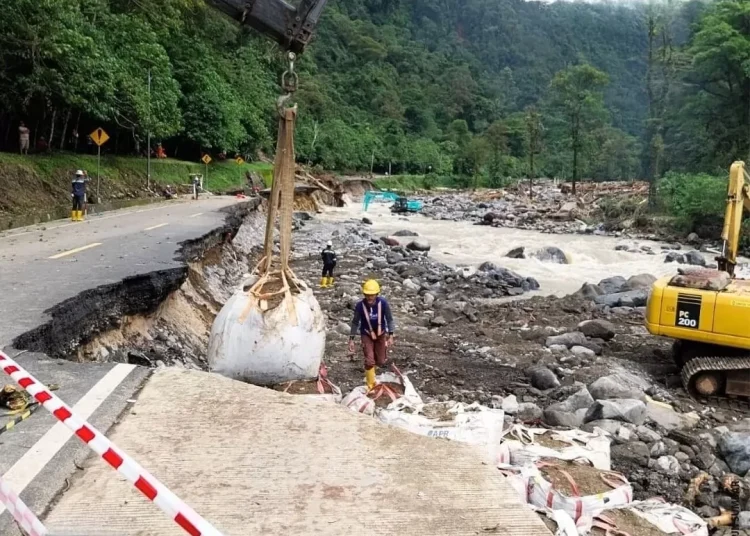 BPJN Targetkan Jalan Darurat 2 Minggu Pulihkan Akses Padang–Bukittinggi