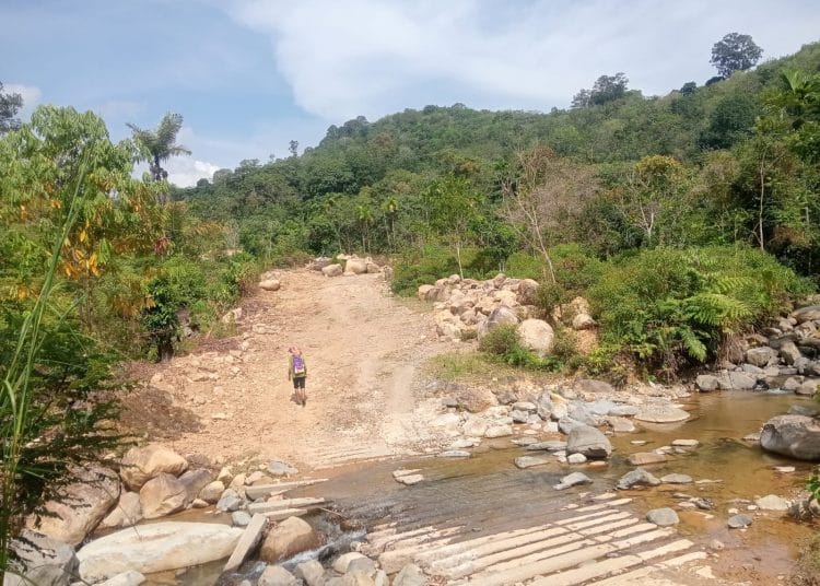 Di Tengah Trauma Bencana, Izin Tambang Andesit Terbit di Padang Pariaman