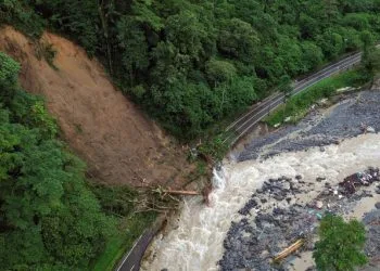 Tol Lembah Anai Ancam Cagar Alam, Proyek Dipertanyakan
